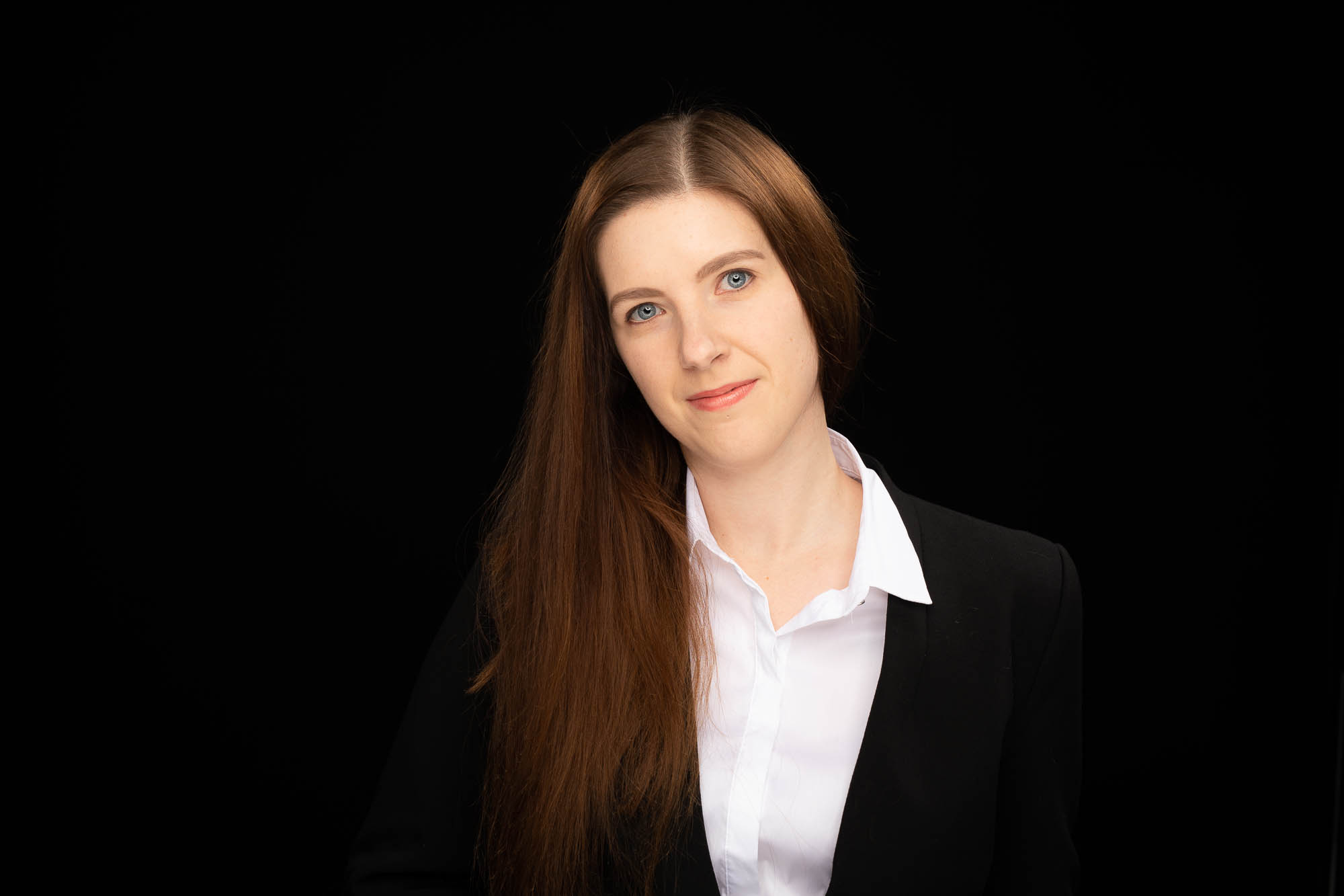 Export x3 Headshots Romina 202001125 Capture 2